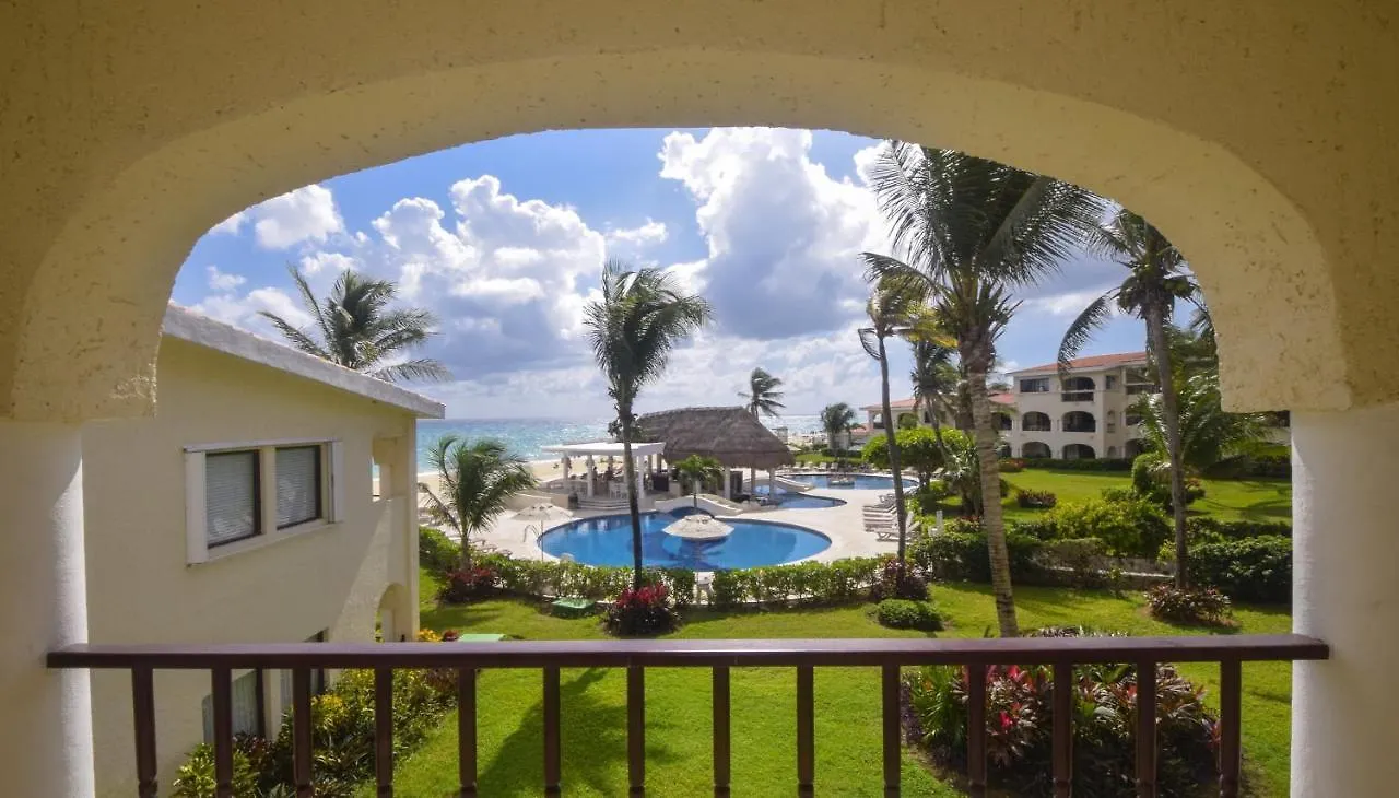 Perfect For Families Wonderful Beach Refreshing Pool And Pool Bar Xh7122 Playa del Carmen
