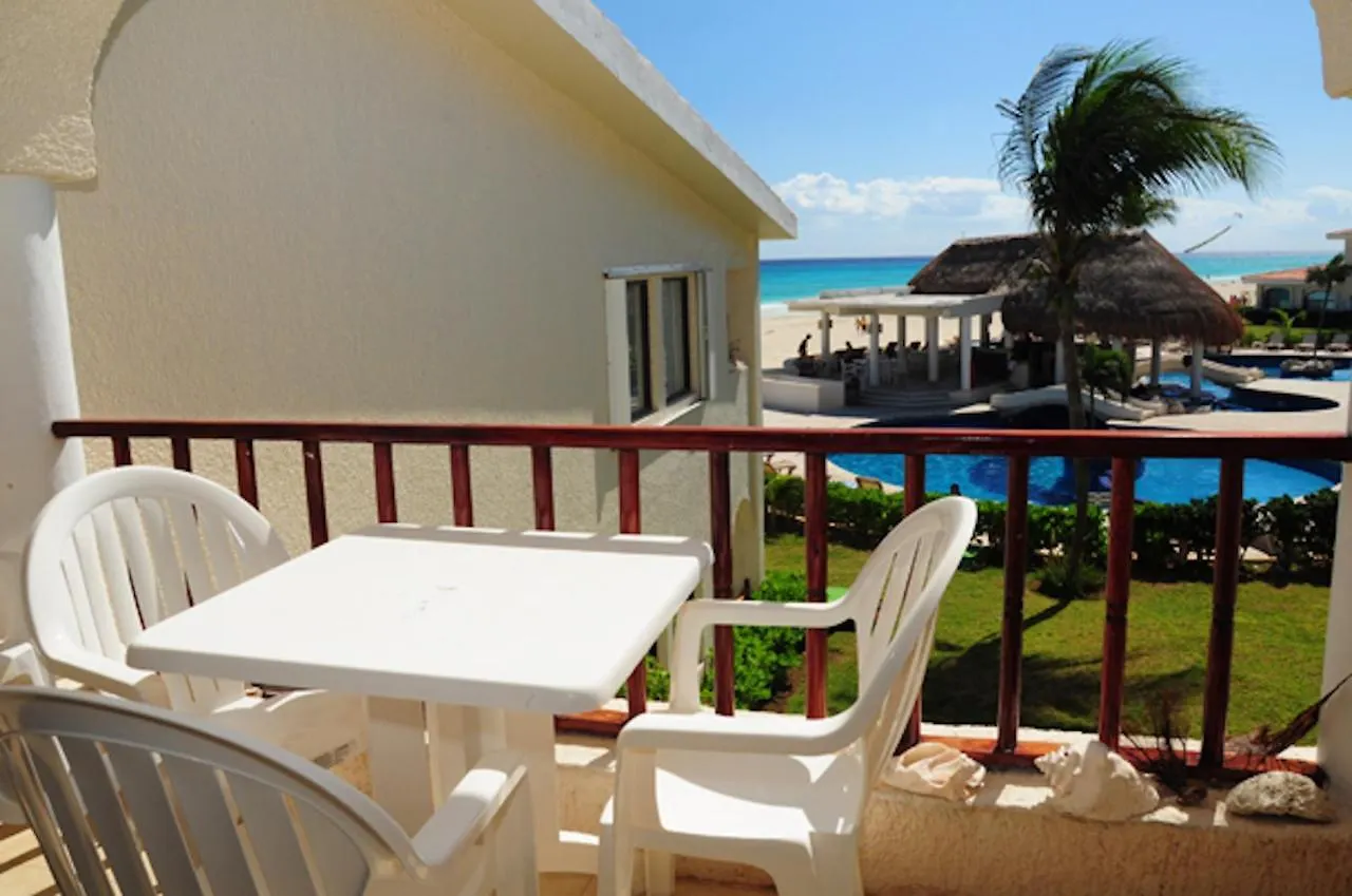 Perfect For Families Wonderful Beach Refreshing Pool And Pool Bar Xh7122 Playa del Carmen 0*,  Mexico